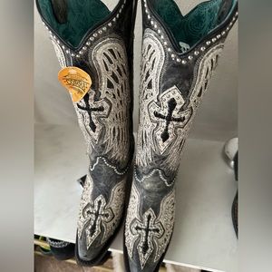 Only worn once cowgirl boots